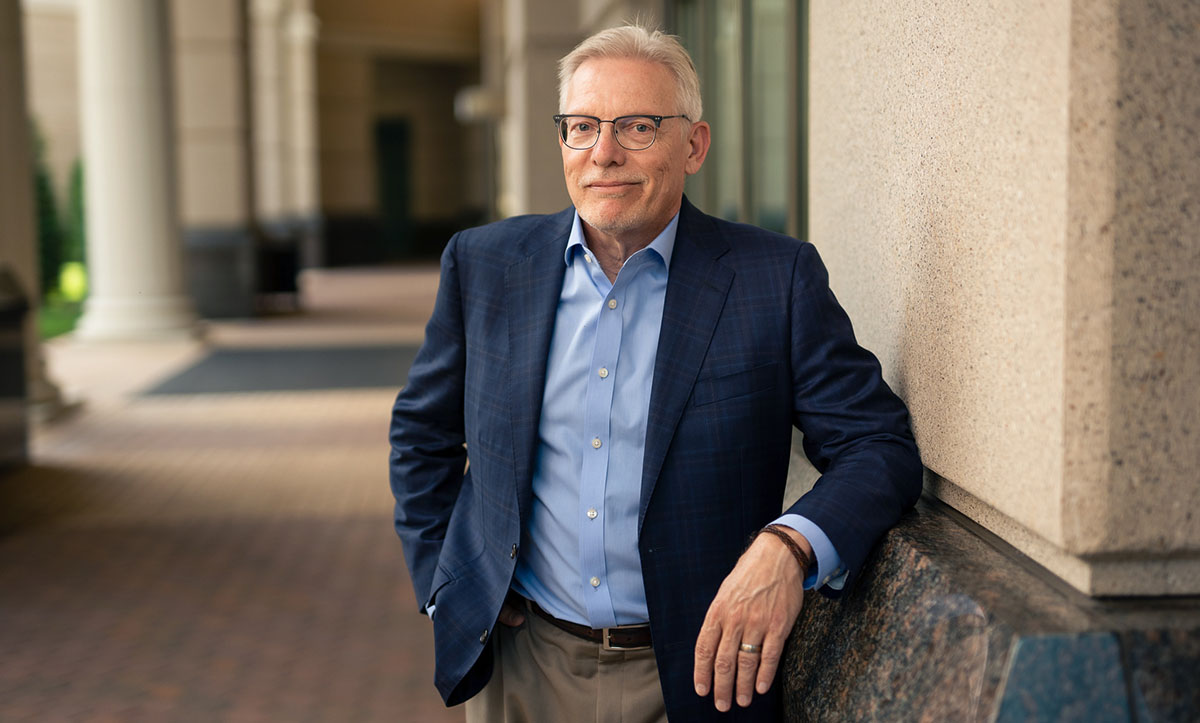 Modera-Wealth-Charlotte-Karl-Graf-1200px